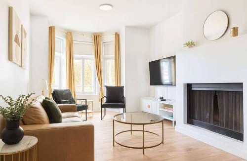 Haute-Ville Apartment | Newly Renovated - Grande-Allée - 3BR, 5 Beds
