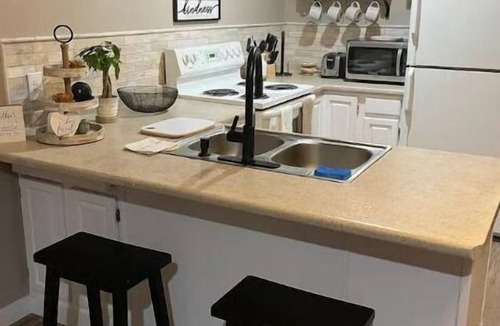 Newfield House | *Newly renovated* guesthouse with beautiful views