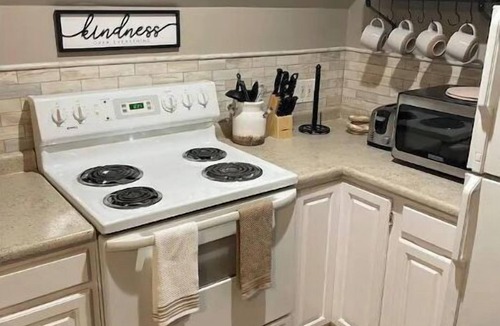 Newfield House | *Newly renovated* guesthouse with beautiful views