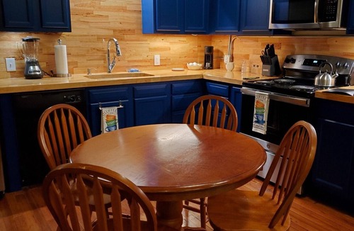 Central City Apartment | Newly renovated historic loft in downtown Birmingham