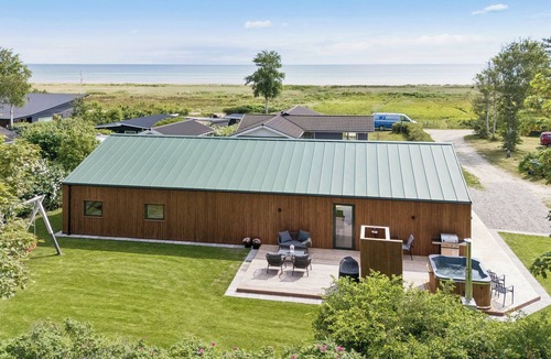 Nørre Hurup House | Newly renovated holiday home near the water