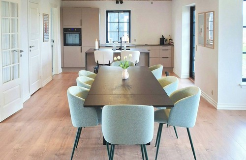 Gatten House | Newly renovated holiday home near HimmerLand