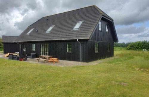 Gatten House | Newly Renovated Holiday Home Near Himmerland
