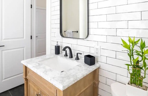 Newport House | Newly Renovated Home in the Heart of Newport