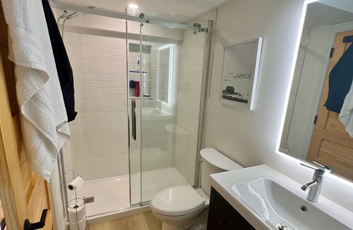Inner Harbour Apartment | Newly Renovated, IR Compliant Apartment in Downtown Kingston