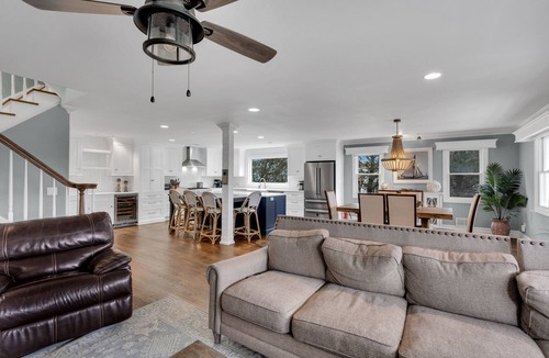 Manasquan House | Newly renovated kitchen! 2 weeks left in summer!