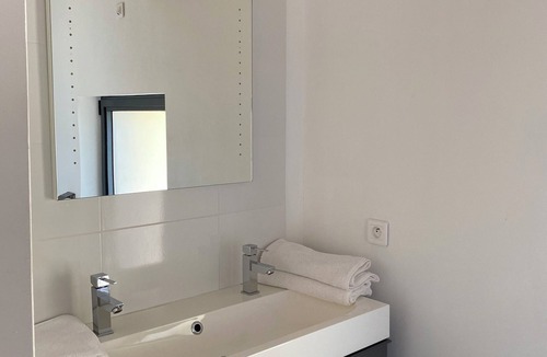 Briatexte Apartment | Newly renovated loft close to amenities