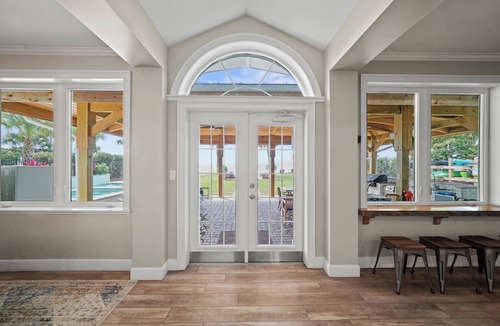 Port St. Joe House | NEWLY RENOVATED Luxury Bayfront 6 BR/5.5 BA Home