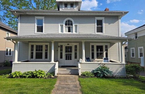 Baldwinsville House | Newly Renovated! Morris Guest House
