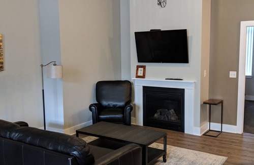 Ellicottville Apartment | Newly Renovated Modern 1-Bedroom In The Village Of Ellicottville