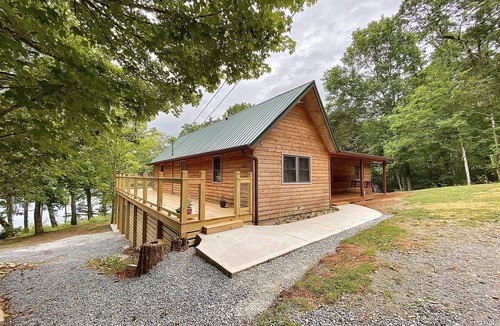 Rock Harbor House | Newly Renovated Norris Lake Home with Private Dock
