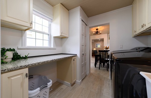 Alpena House | Newly Renovated | Old Town | King Suite | Fire Pit | Garage