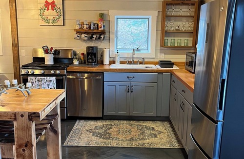 Silver Lake House | Newly Renovated Post & Beam Style Barn.