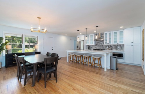 Atlanta House | Newly renovated, pristine home