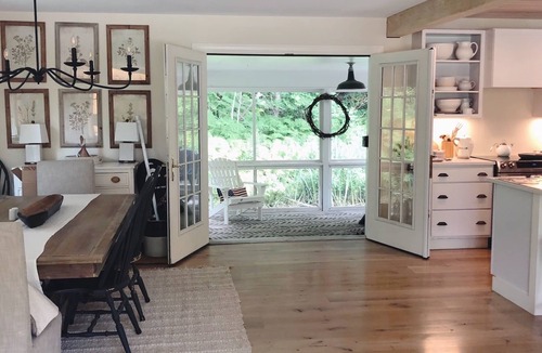 Grafton House | *NEWLY RENOVATED* Road-trippers Oasis - 3min walk to Grafton Inn & Tavern