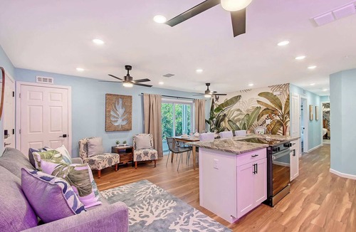 South Bradenton Condo | Newly Renovated - Sleeps 8 - Pool w/Slide - Games