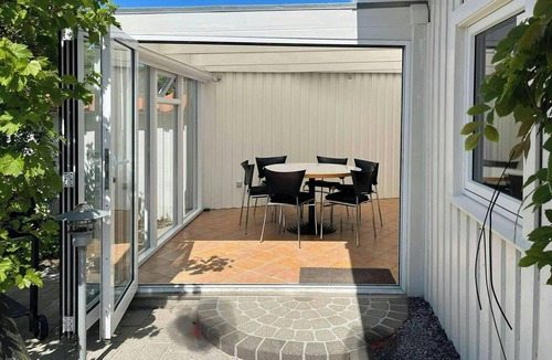 Diernæs House | Newly renovated summer house 40 m from the water