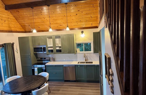 Northern Bruce Peninsula Cottage | Newly renovated Tobermory, Breathtaking Sunsetn
