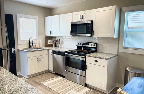 Wa Keeney Other | Newly renovated upper floor!