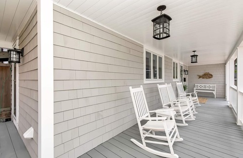 Avon House | Newly renovated upscale Beach House