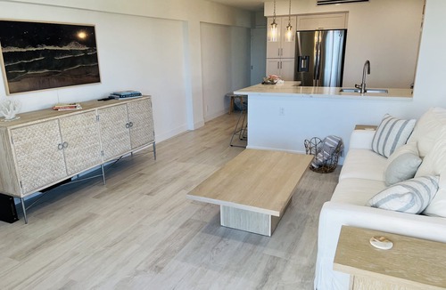 Central Beach Condo | Newly renovated, Central Beach, Ocean views