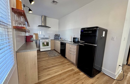 Wichita House | Newly Renovated W/Large Walk-in Shower + W/D