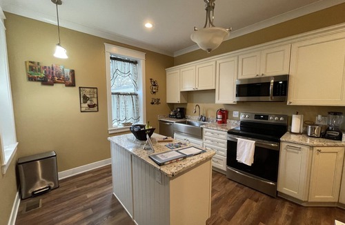 Madison House | Newly renovated, walkable, historic 4-bedroom house in bustling Madison.