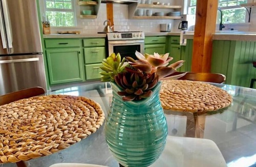 Warren Cottage | Newly Restored Mid Coast Cottage