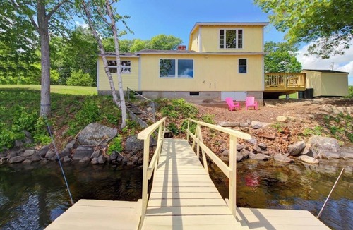 Newcastle Cabin | Newly Restored Waterfront Cottage with Private Dock, Fireplace, & Farm - Dogs OK