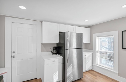 Geneva Condo | Newly Updated 3-Bedroom Loft in Downtown Geneva