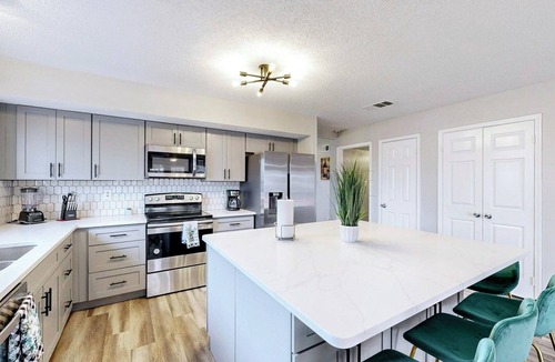 Cross Creek House | Newly Upgraded 4BR 2.5BA family- friendly home
