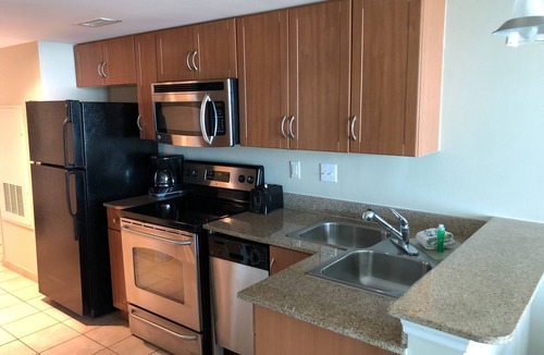 Downtown Myrtle Beach Condo | Newly Upgraded Great 1 bdrm oceanfront condo Near Broadwalk and Downtown