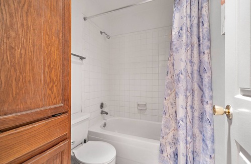 Greater Fondren Southwest House | Newly Upgraded Townhome