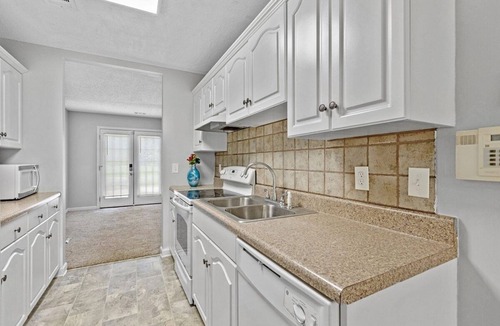 Newnan House | Newnan Affordable Getaway