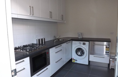 Newport House | Newport Leadlight Haven - 1 Bed, 1 Bath