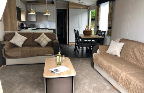 Newquay Ski Chalet | Newquay Blue Water Lodge