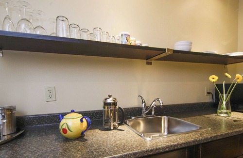 Wellington House | Newsroom Suites
