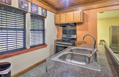 Newton House | Newton Home Away From Home in Rural Setting!