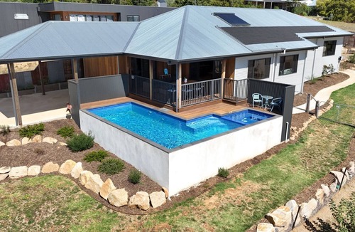 Beechworth House | Newtown Falls Retreat