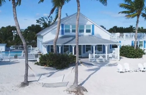 Islamorada House | Next available - August 2026 - Oceanfront - Heated Pool - Dock
