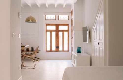 Old Town Apartment | Next Level Apartments