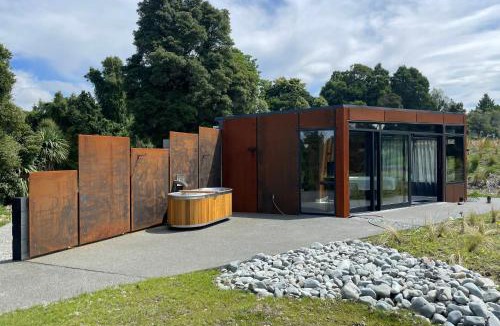 Geraldine Bed & Breakfast | Ngā Whare Mānatu