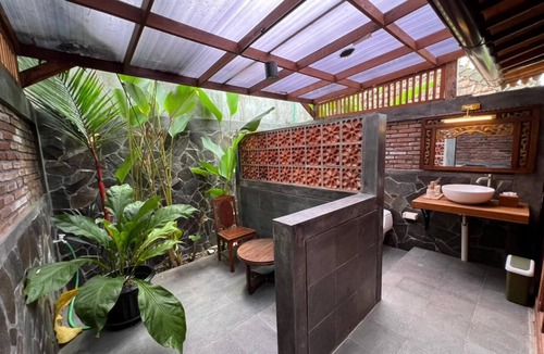 Ngaglik Resort | Nglaras Resort Yogyakarta