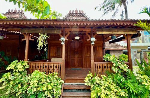 Ngaglik Resort | Nglaras Resort Yogyakarta