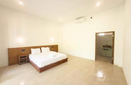 Kuta House | Ngolang Tropical Homestay