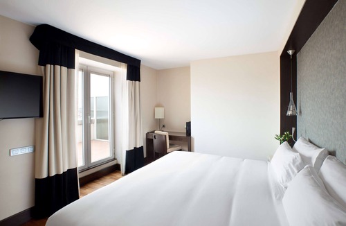 Lovaina Hotel | NH Canciller Ayala Vitoria