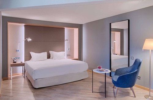 Nice Hotel | NH Nice