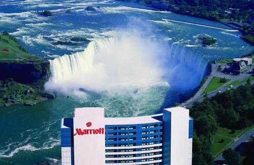 Fallsview Hotel | Niagara Falls Marriott Fallsview Hotel & Spa