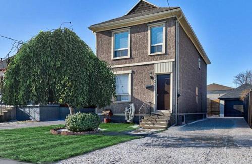 Hamilton House | Niagara Falls-Toronto-45 Min Drive- 26 OOOO75-Max 8
