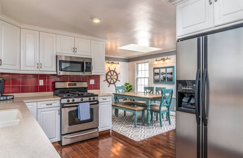 Lewiston House | Niagara River Escape in Lewiston + Free Parking